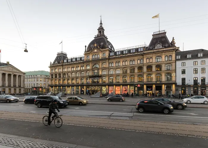 Perfect Apartments In Superb Location By Stroget, The Metro & Attractions